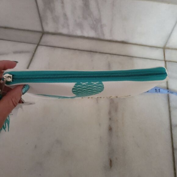 Mermaid At Heart Cream Turquoise Gold Zip Pocket Cosmetics Bag Pouch NEW - Picture 10 of 11